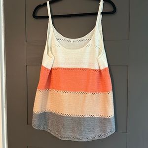 Color block knit sleeveless top
